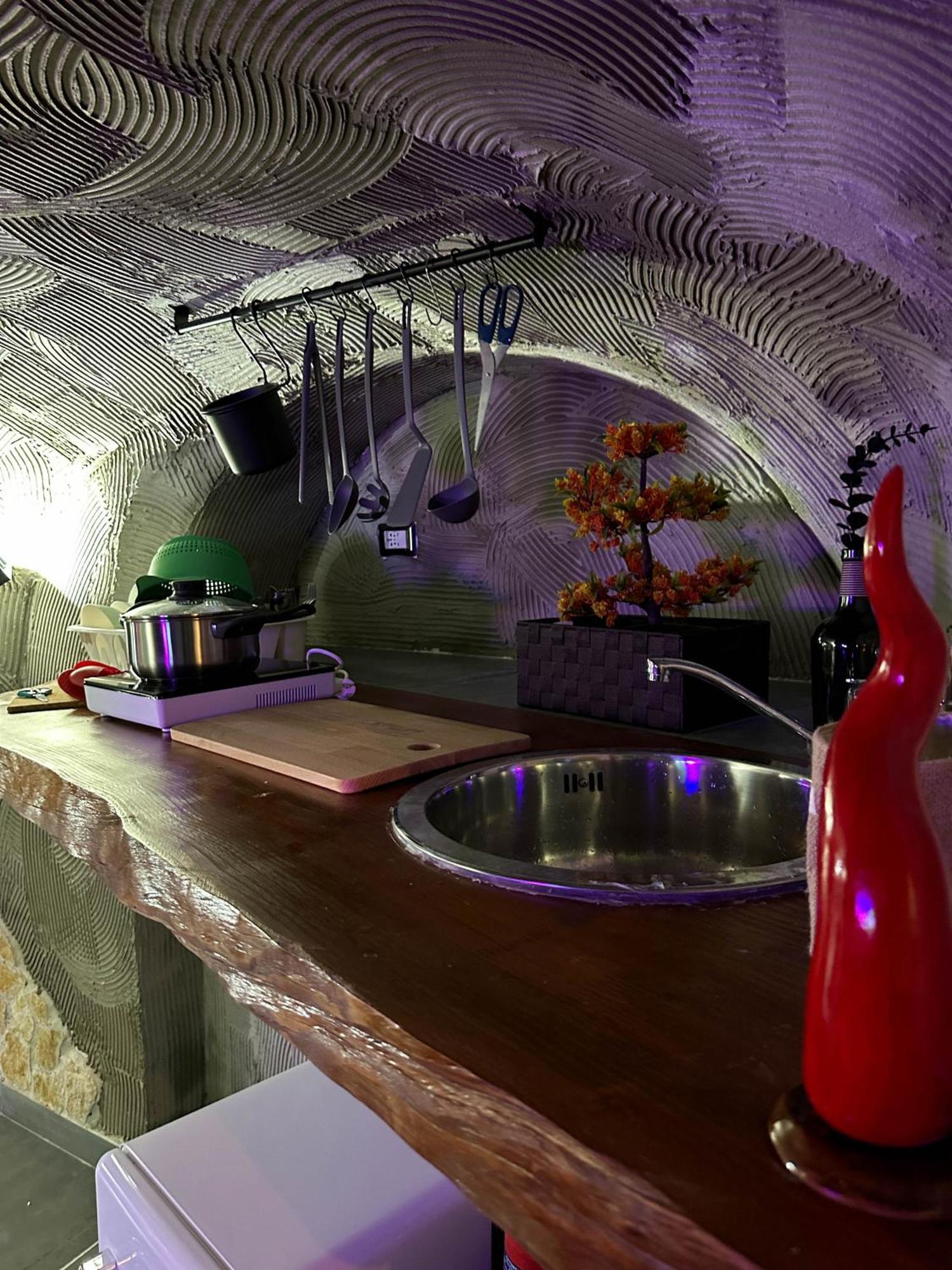Centro - Grottino Con Vasca Idromassaggio Naples